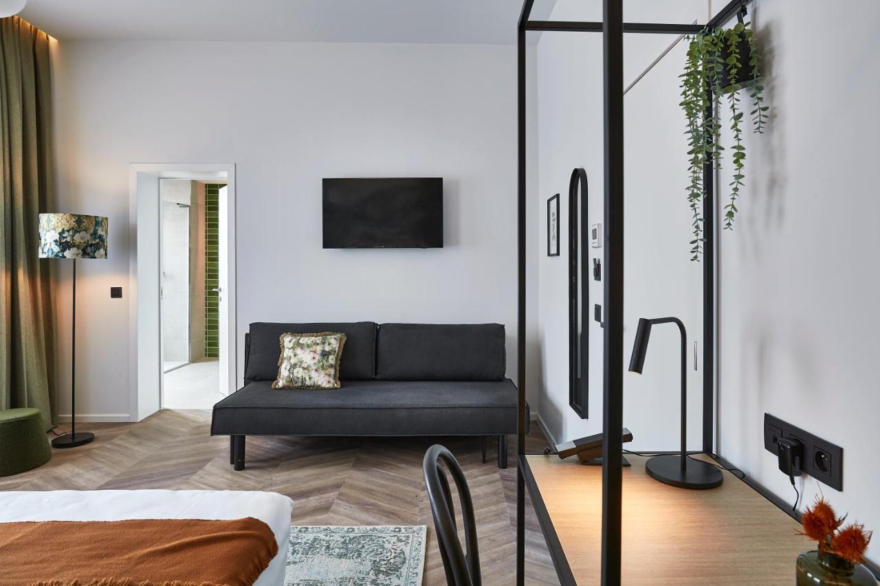 Urban Yard Hotel Saint-Gilles Esterno foto